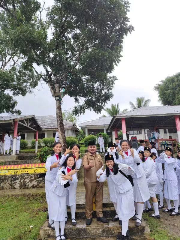 Kebersamaan Siswa dan Guru