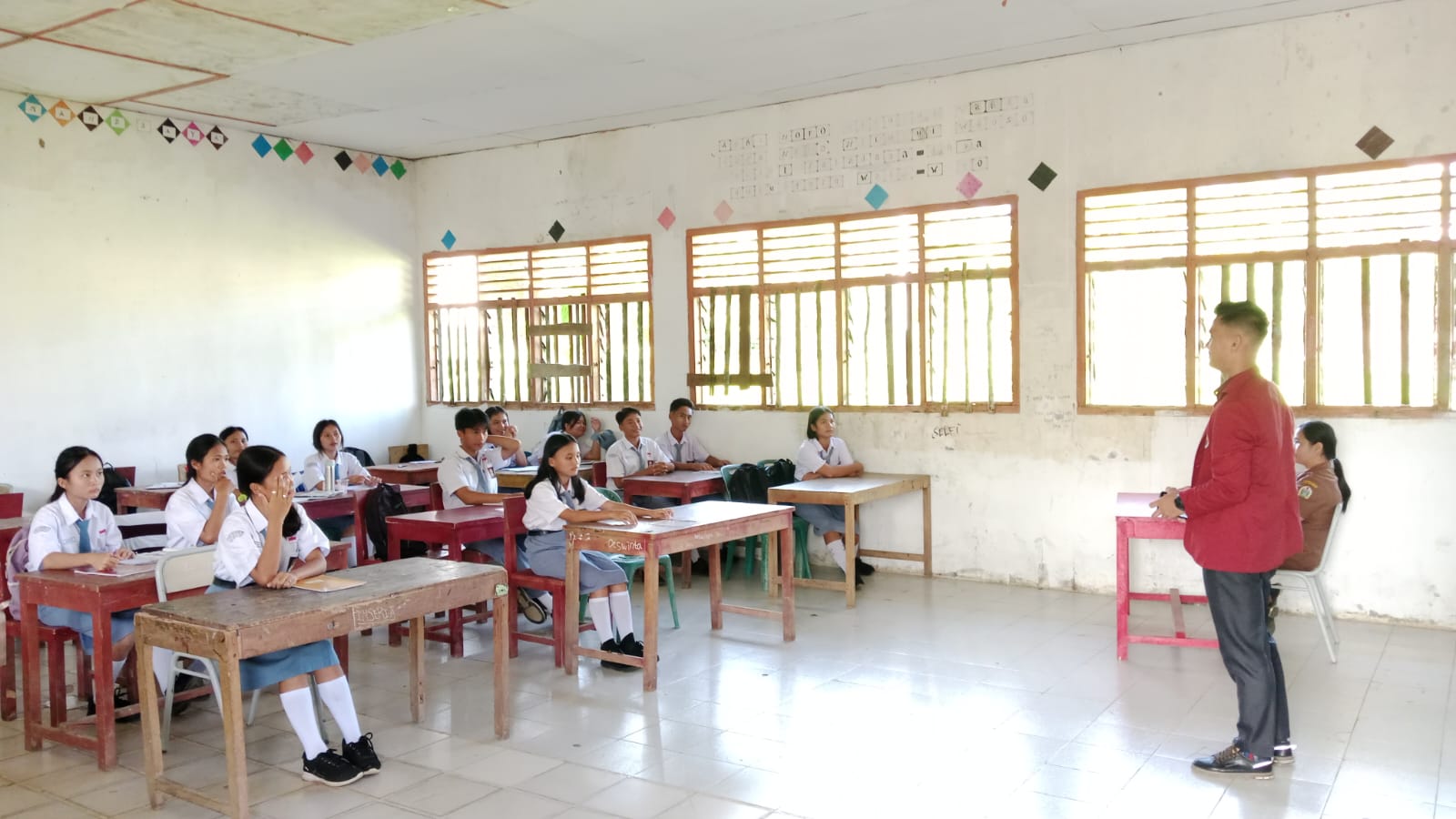 Lingkungan Lapangan Sekolah